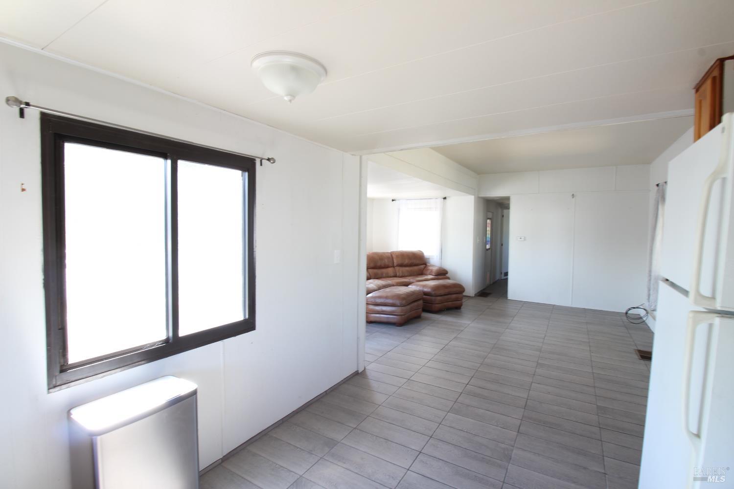 Detail Gallery Image 8 of 20 For 50 River Rd, Rio Vista,  CA 94571 - 1 Beds | 1 Baths