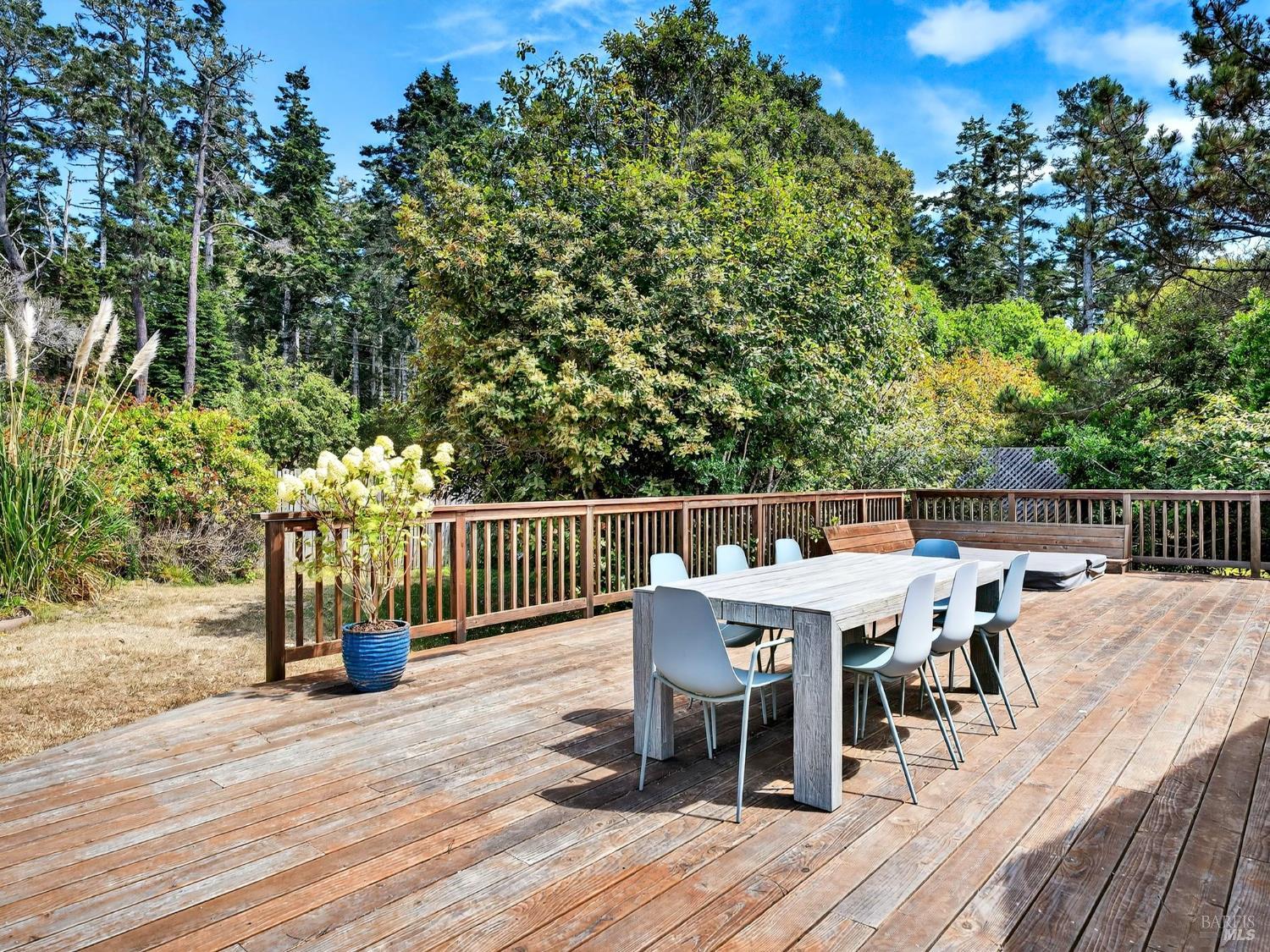 Detail Gallery Image 29 of 41 For 10392 Hills Rd, Mendocino,  CA 95460 - 2 Beds | 1 Baths