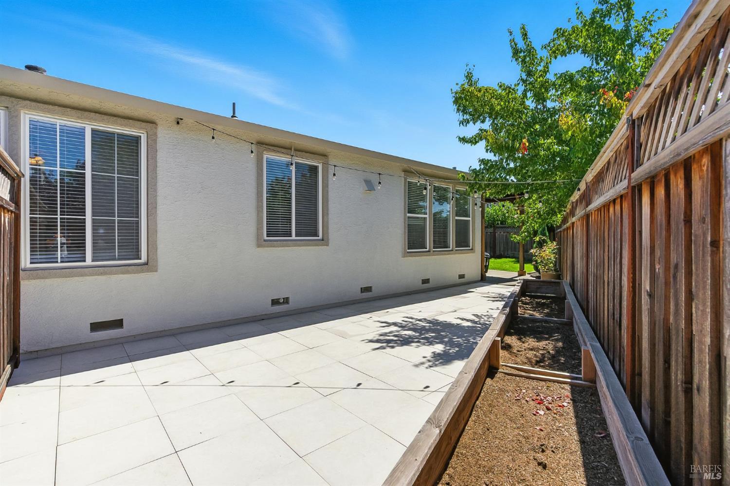 Detail Gallery Image 31 of 37 For 463 Goblet Pl, Windsor,  CA 95492 - 3 Beds | 2 Baths