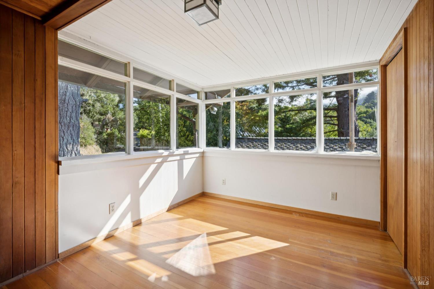 Detail Gallery Image 62 of 89 For 50 Dundee Way, Inverness,  CA 94937 - 6 Beds | 2/1 Baths