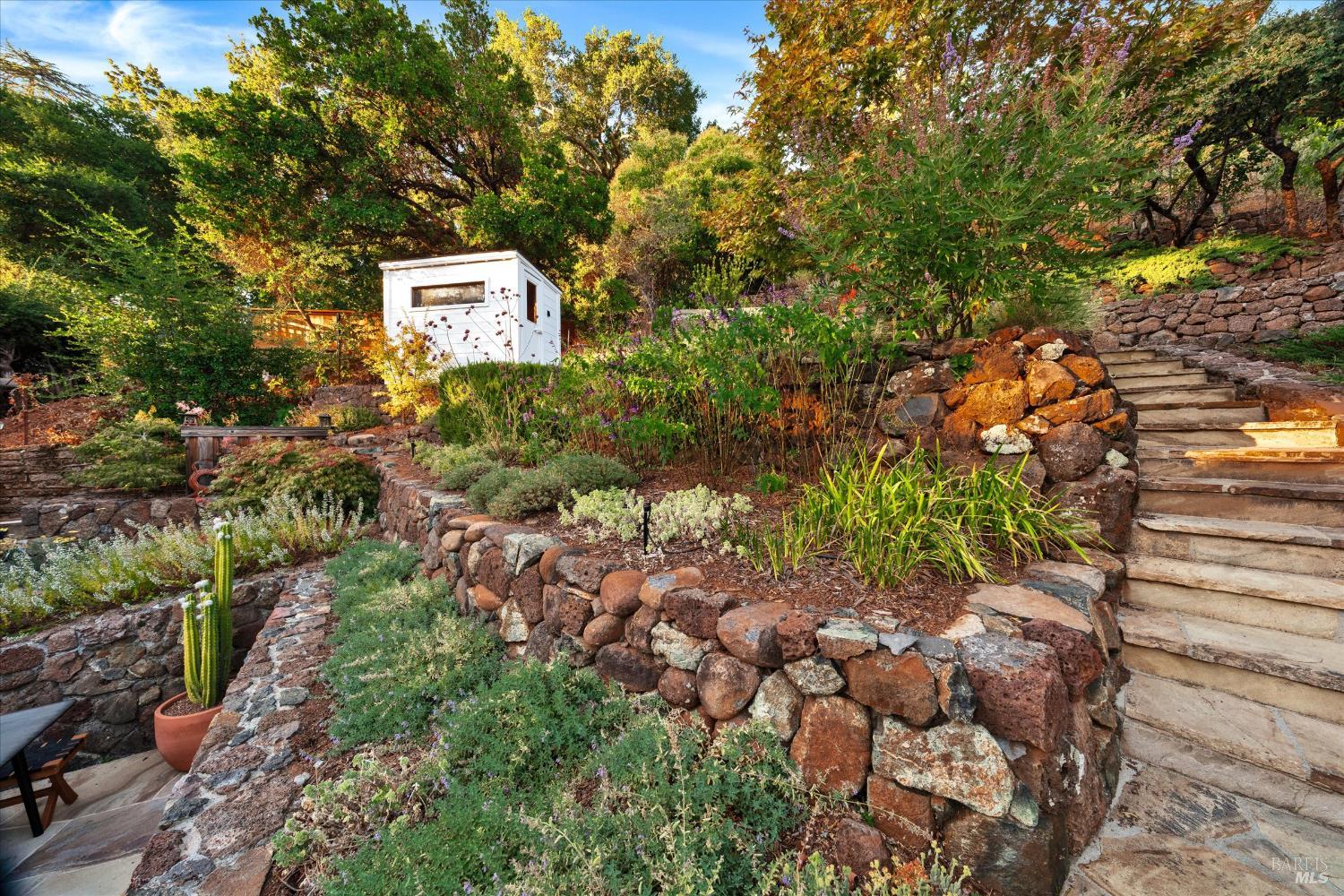 Detail Gallery Image 43 of 55 For 265 Crescent Rd, San Anselmo,  CA 94960 - 3 Beds | 3 Baths