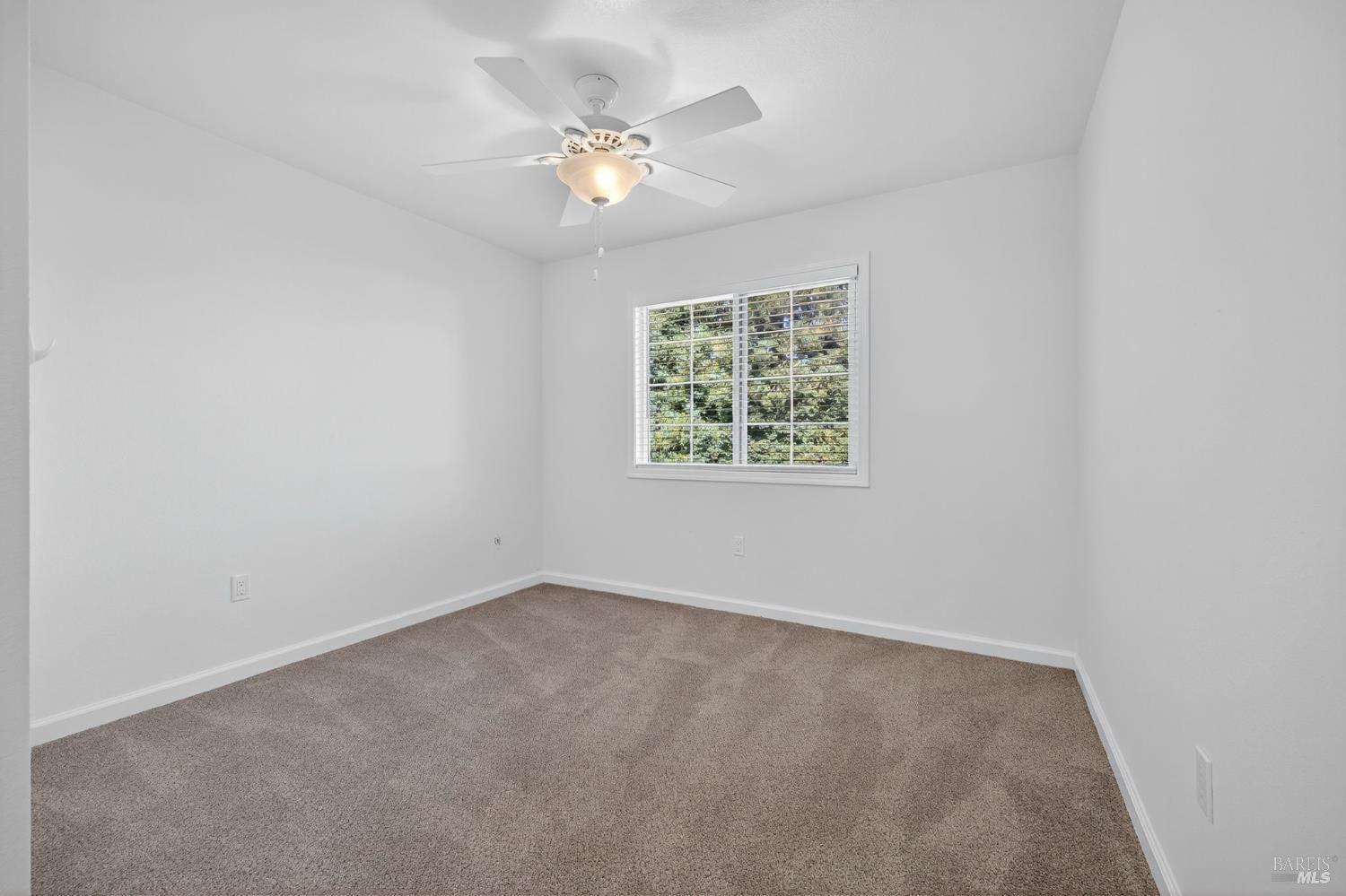 Detail Gallery Image 28 of 46 For 7134 Carillon Ct, Rohnert Park,  CA 94928 - 5 Beds | 2/1 Baths