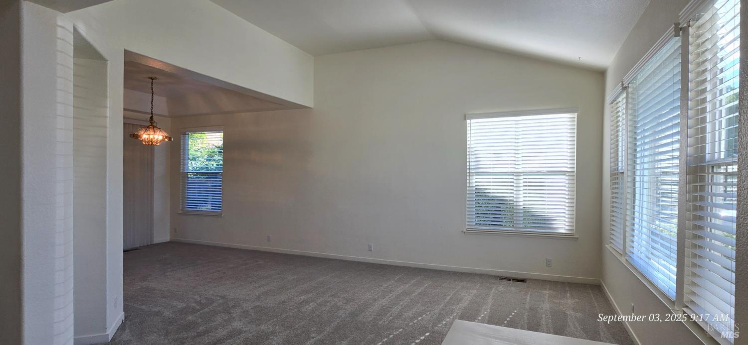 Detail Gallery Image 5 of 23 For 3288 Ascot Ct, Fairfield,  CA 94534 - 3 Beds | 2 Baths