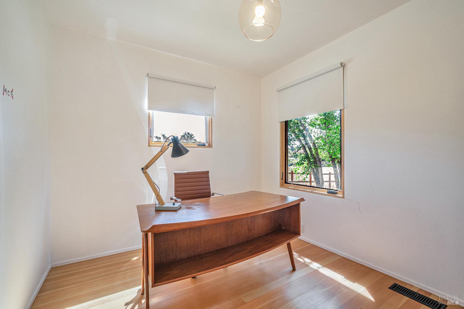 Detail Gallery Image 16 of 34 For 5190 Volkerts Rd, Sebastopol,  CA 95472 - 3 Beds | 2 Baths