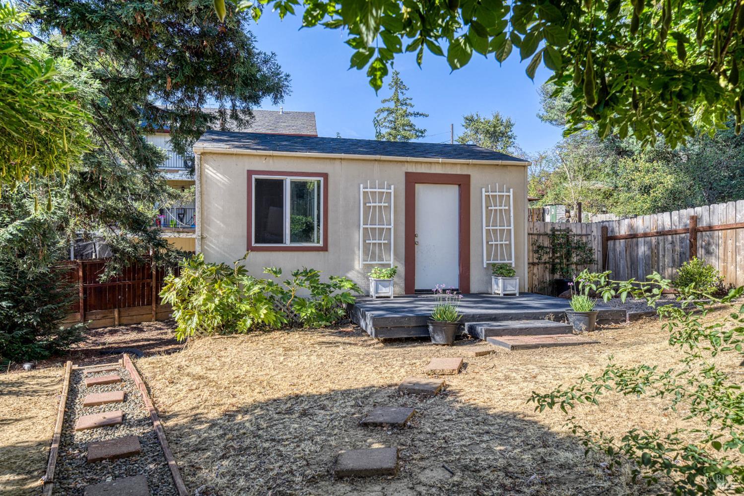 Detail Gallery Image 63 of 76 For 465 Hillcrest Dr, Lakeport,  CA 95453 - 3 Beds | 1/2 Baths