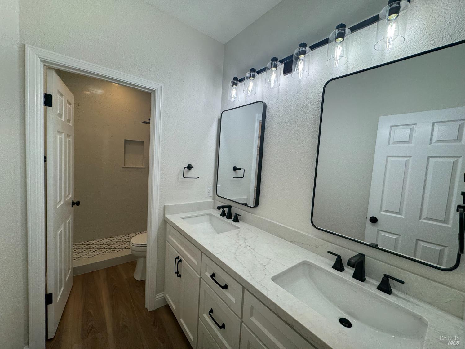 Detail Gallery Image 15 of 50 For 107 St Michael Ct, Cloverdale,  CA 95425 - 3 Beds | 2 Baths