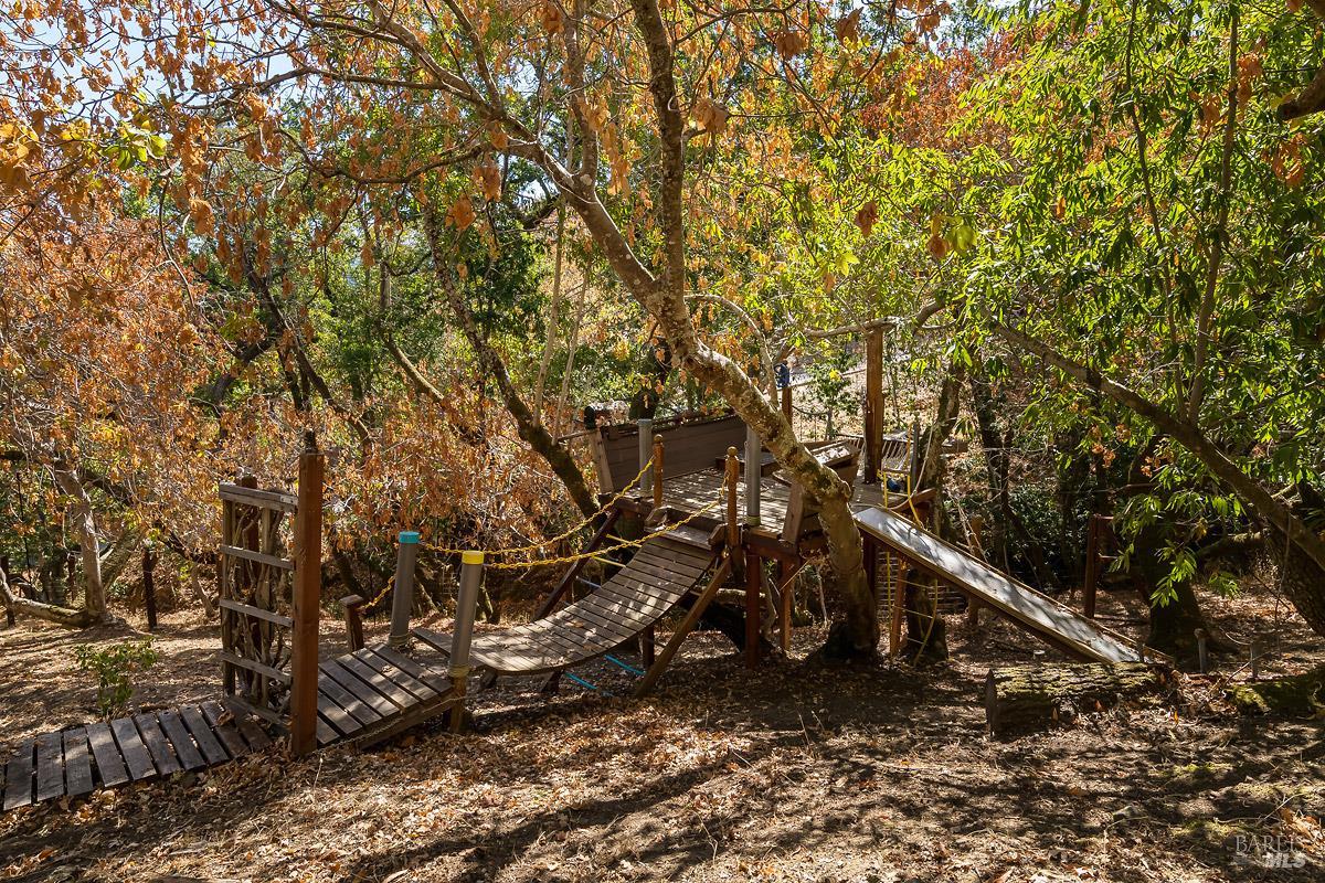 Detail Gallery Image 36 of 52 For 12 Indian Rd, San Rafael,  CA 94903 - 3 Beds | 1 Baths