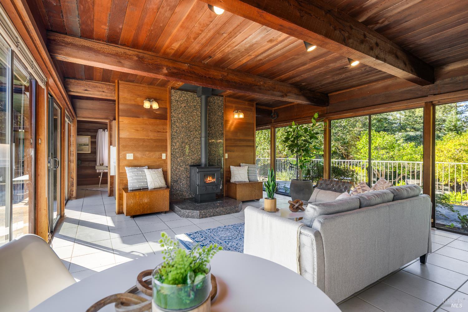 Detail Gallery Image 31 of 43 For 11370 Occidental Rd, Sebastopol,  CA 95472 - 4 Beds | 3 Baths