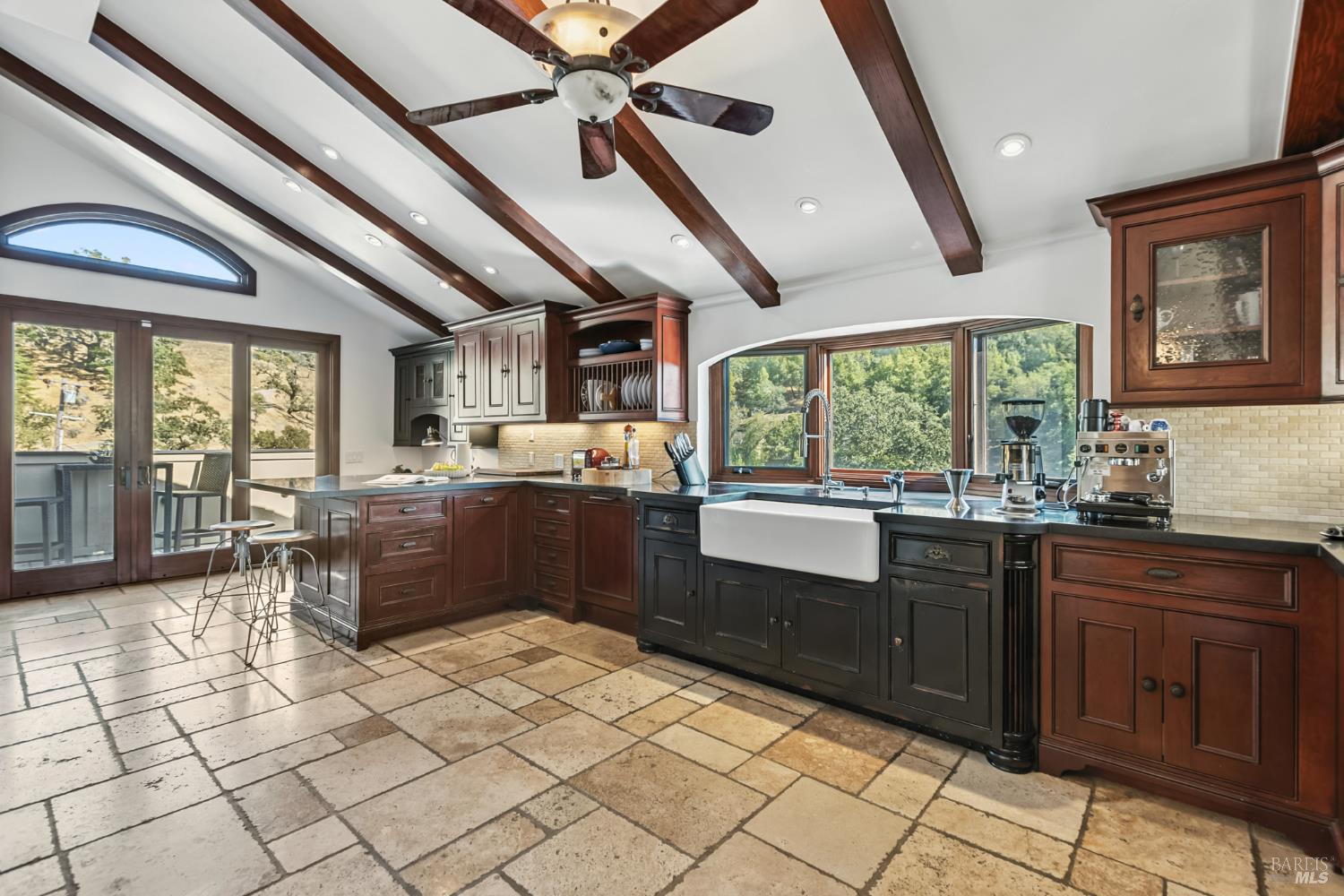 Detail Gallery Image 20 of 63 For 103 Holstein Rd, San Anselmo,  CA 94960 - 3 Beds | 2/1 Baths