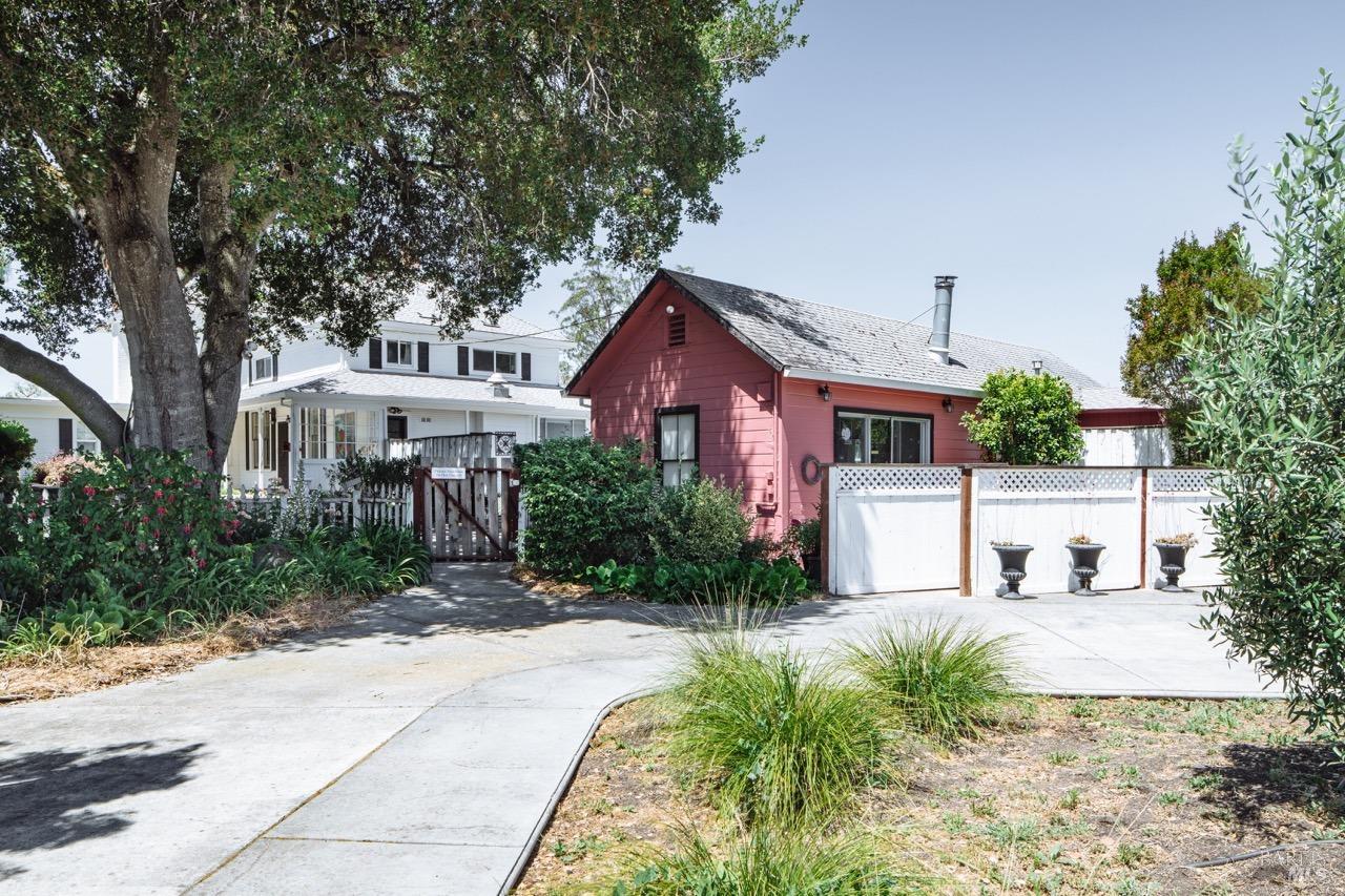 Detail Gallery Image 61 of 69 For 5215 Lakeville Hwy, Petaluma,  CA 94954 - 6 Beds | 5/1 Baths