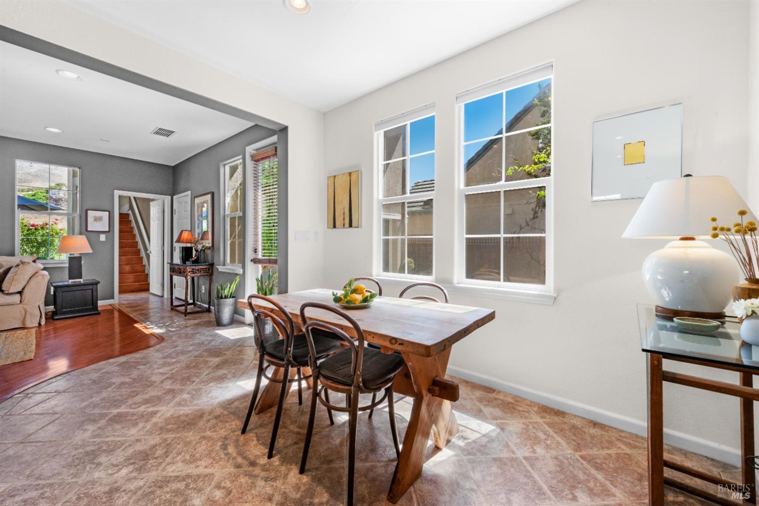 Detail Gallery Image 32 of 99 For 4168 Summer Gate Ave, Vallejo,  CA 94591 - 4 Beds | 3/1 Baths