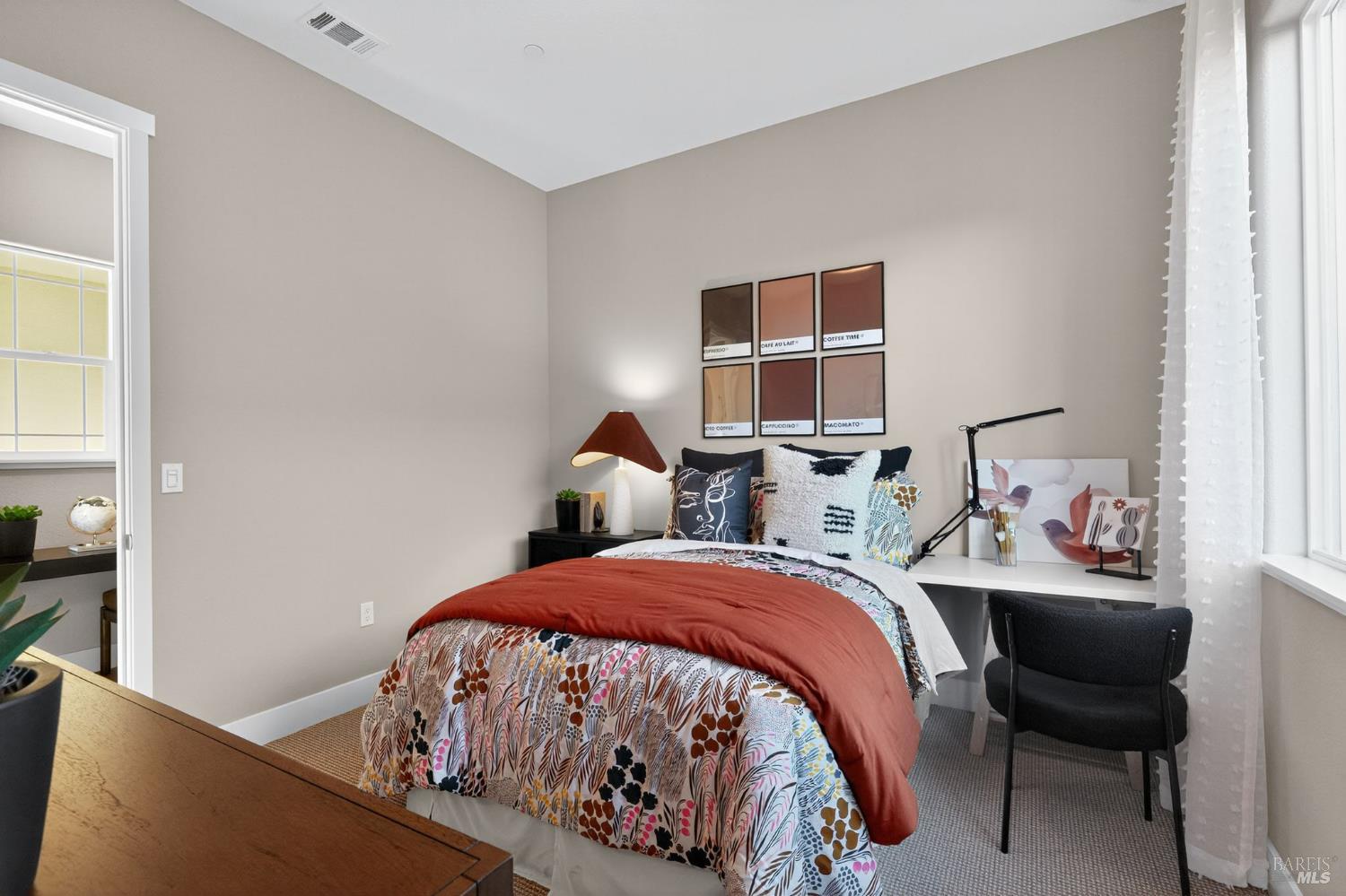 Detail Gallery Image 20 of 30 For 404 Beyers St, Oakley,  CA 94561 - 5 Beds | 3 Baths