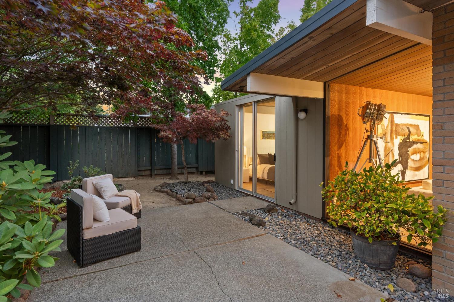 Detail Gallery Image 48 of 56 For 12 Mount Susitna Ct, San Rafael,  CA 94903 - 4 Beds | 2 Baths