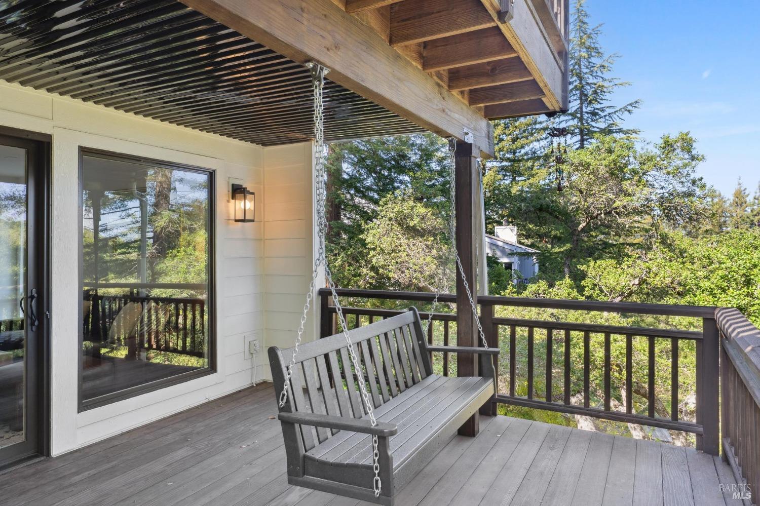 Detail Gallery Image 42 of 50 For 25 Palomino Cir, Novato,  CA 94947 - 5 Beds | 2/1 Baths