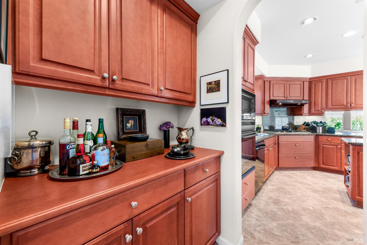 Detail Gallery Image 25 of 99 For 4168 Summer Gate Ave, Vallejo,  CA 94591 - 4 Beds | 3/1 Baths