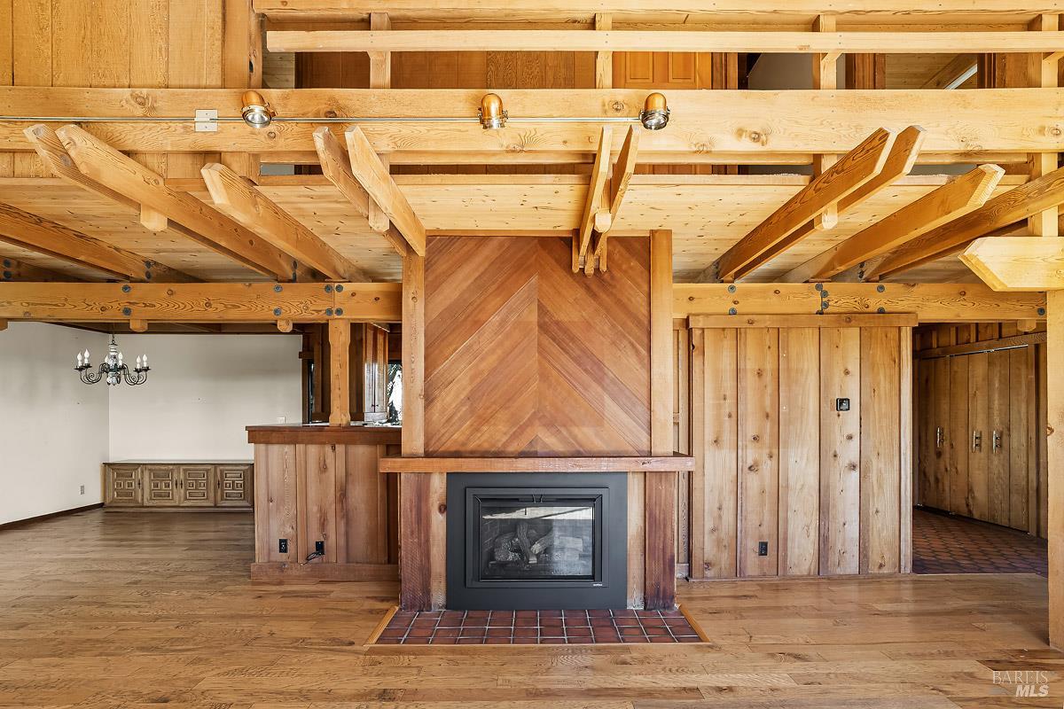 Detail Gallery Image 7 of 37 For 91 Oak Ave, Novato,  CA 94945 - 3 Beds | 2/1 Baths