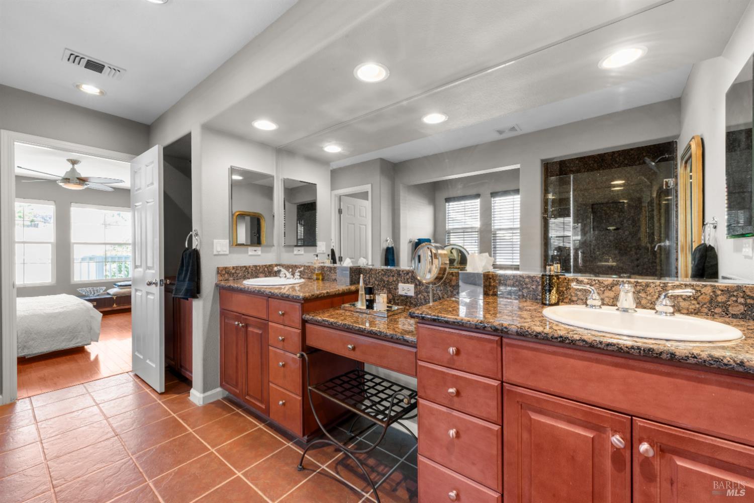 Detail Gallery Image 65 of 99 For 4168 Summer Gate Ave, Vallejo,  CA 94591 - 4 Beds | 3/1 Baths