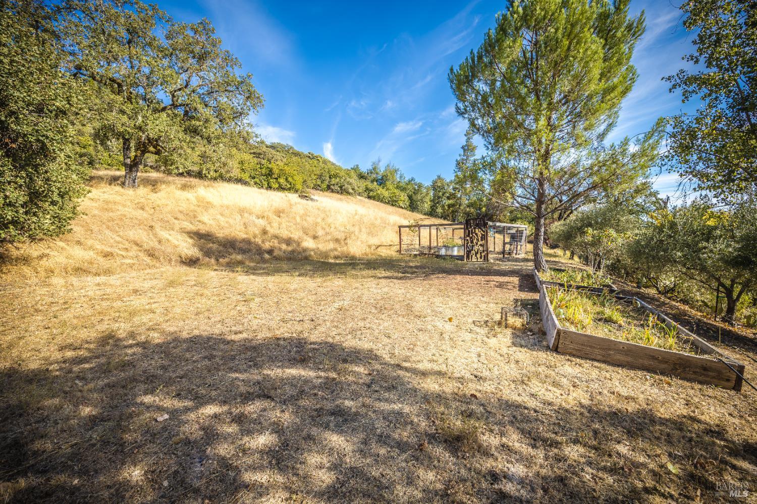 Detail Gallery Image 35 of 43 For 28678 River Rd, Cloverdale,  CA 95425 - 2 Beds | 1/1 Baths