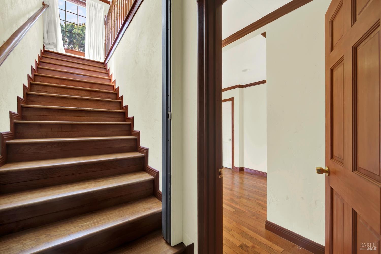 Detail Gallery Image 25 of 64 For 2629 Brooks Ave, El Cerrito,  CA 94530 - 5 Beds | 3/1 Baths