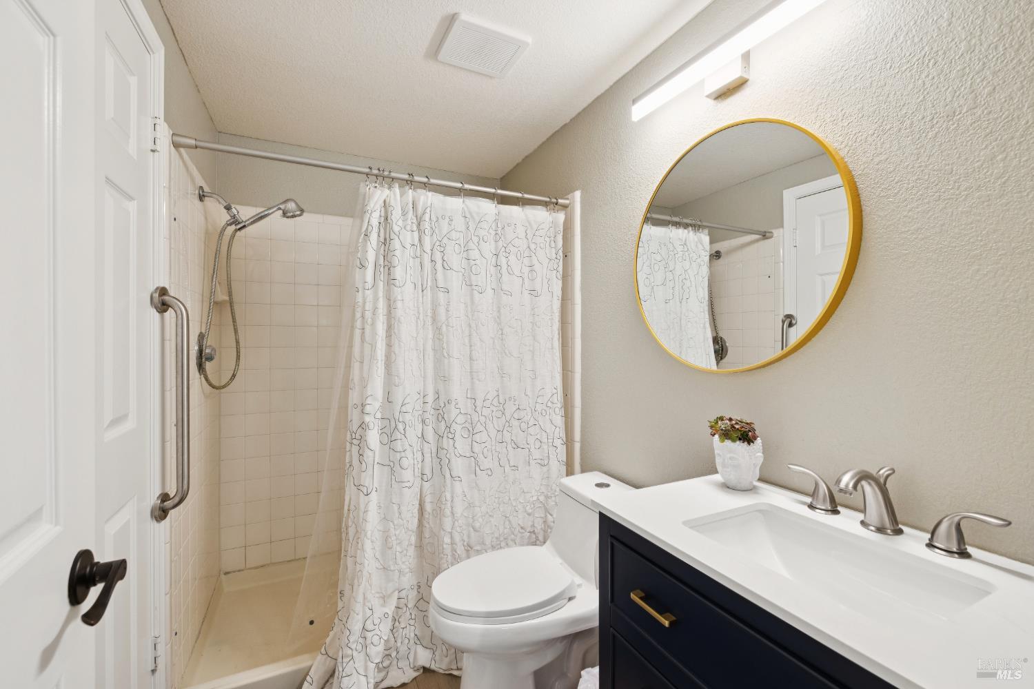 Detail Gallery Image 31 of 44 For 770 Miramonte St, Windsor,  CA 95492 - 4 Beds | 3 Baths