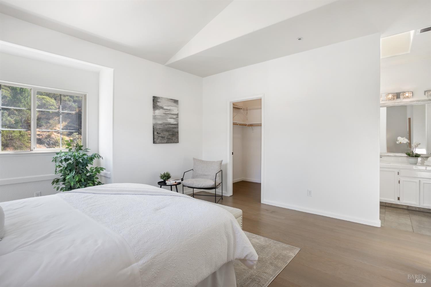 Detail Gallery Image 50 of 82 For 28 Adrian Ter, San Rafael,  CA 94903 - 3 Beds | 2/1 Baths