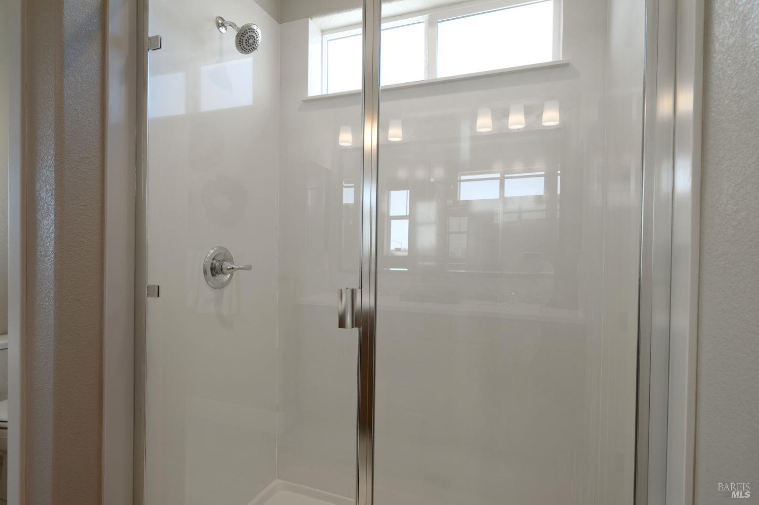 Detail Gallery Image 35 of 39 For 517 Eagle Cir, Oakley,  CA 94561 - 4 Beds | 3 Baths