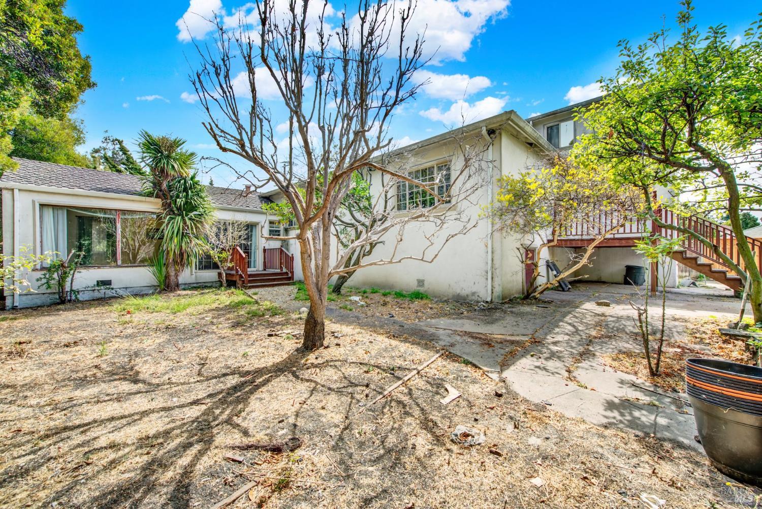 Detail Gallery Image 52 of 64 For 2629 Brooks Ave, El Cerrito,  CA 94530 - 5 Beds | 3/1 Baths