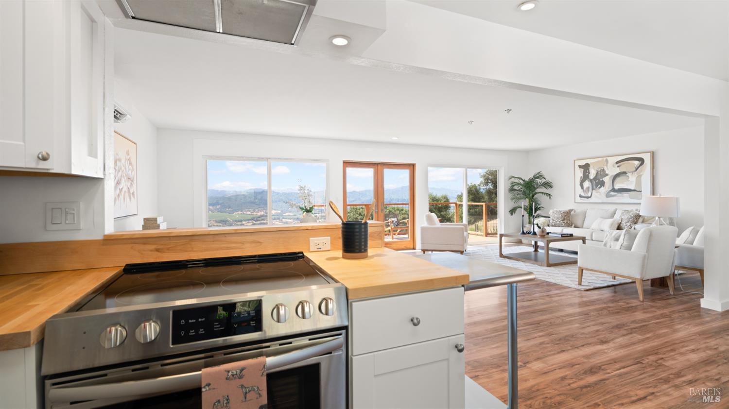 Detail Gallery Image 18 of 64 For 26889 Toyon Ln, Cloverdale,  CA 95425 - 3 Beds | 2 Baths