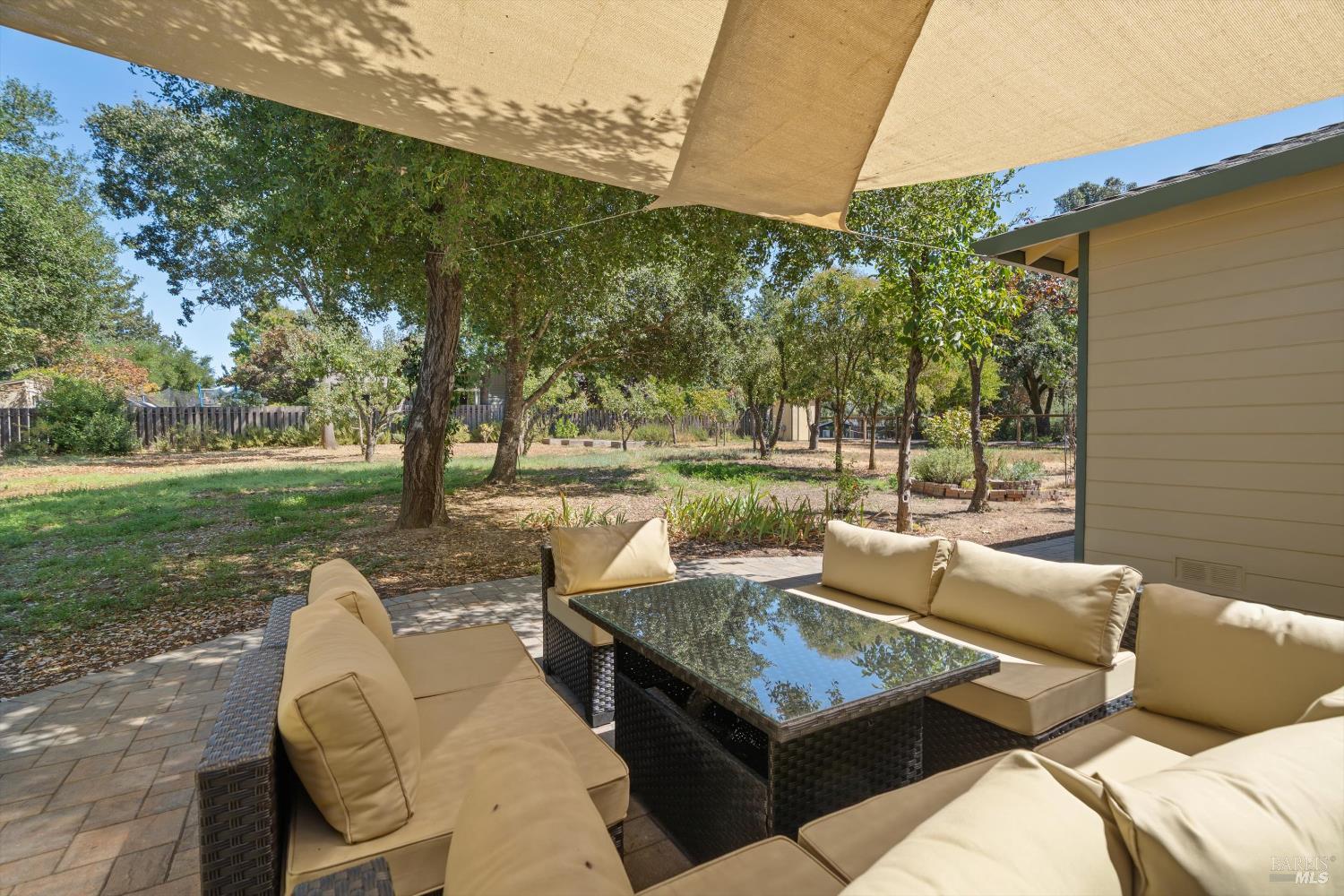 Detail Gallery Image 27 of 65 For 644 Piezzi Rd, Santa Rosa,  CA 95401 - 3 Beds | 1/1 Baths