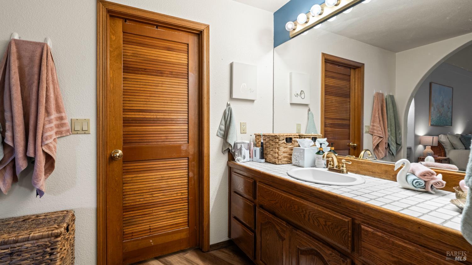 Detail Gallery Image 64 of 99 For 3380 Hidden Valley Ln, Fairfield,  CA 94534 - 5 Beds | 6/1 Baths