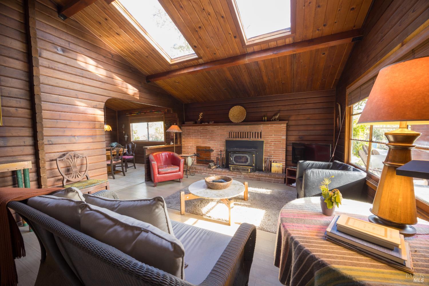 Detail Gallery Image 29 of 43 For 28678 River Rd, Cloverdale,  CA 95425 - 2 Beds | 1/1 Baths
