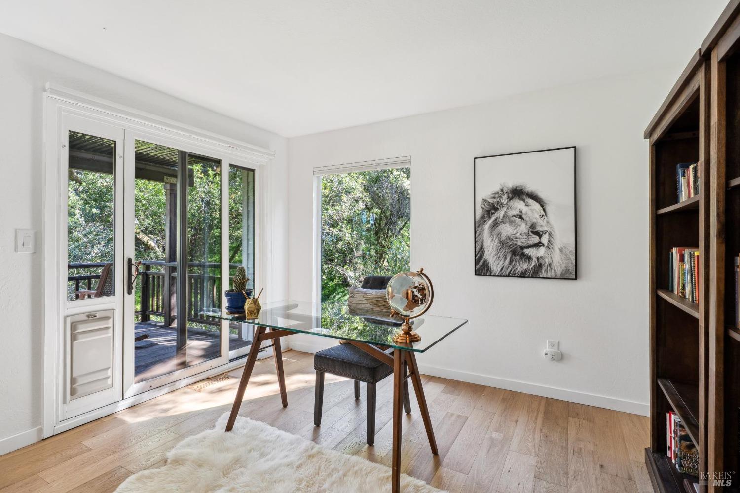 Detail Gallery Image 28 of 50 For 25 Palomino Cir, Novato,  CA 94947 - 5 Beds | 2/1 Baths
