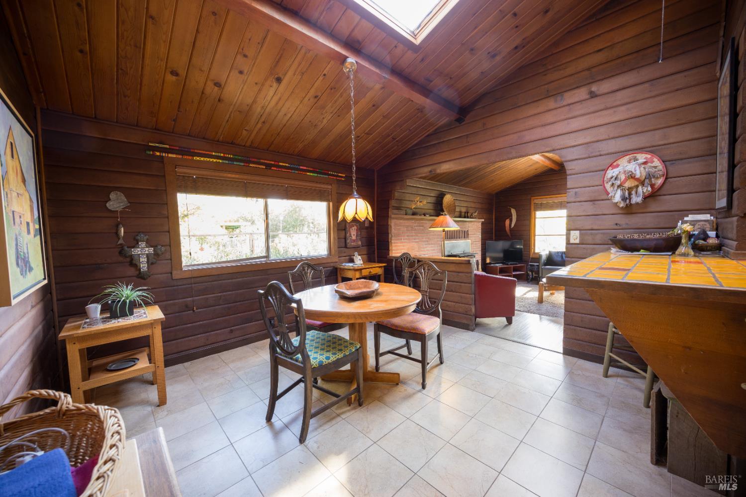 Detail Gallery Image 24 of 43 For 28678 River Rd, Cloverdale,  CA 95425 - 2 Beds | 1/1 Baths