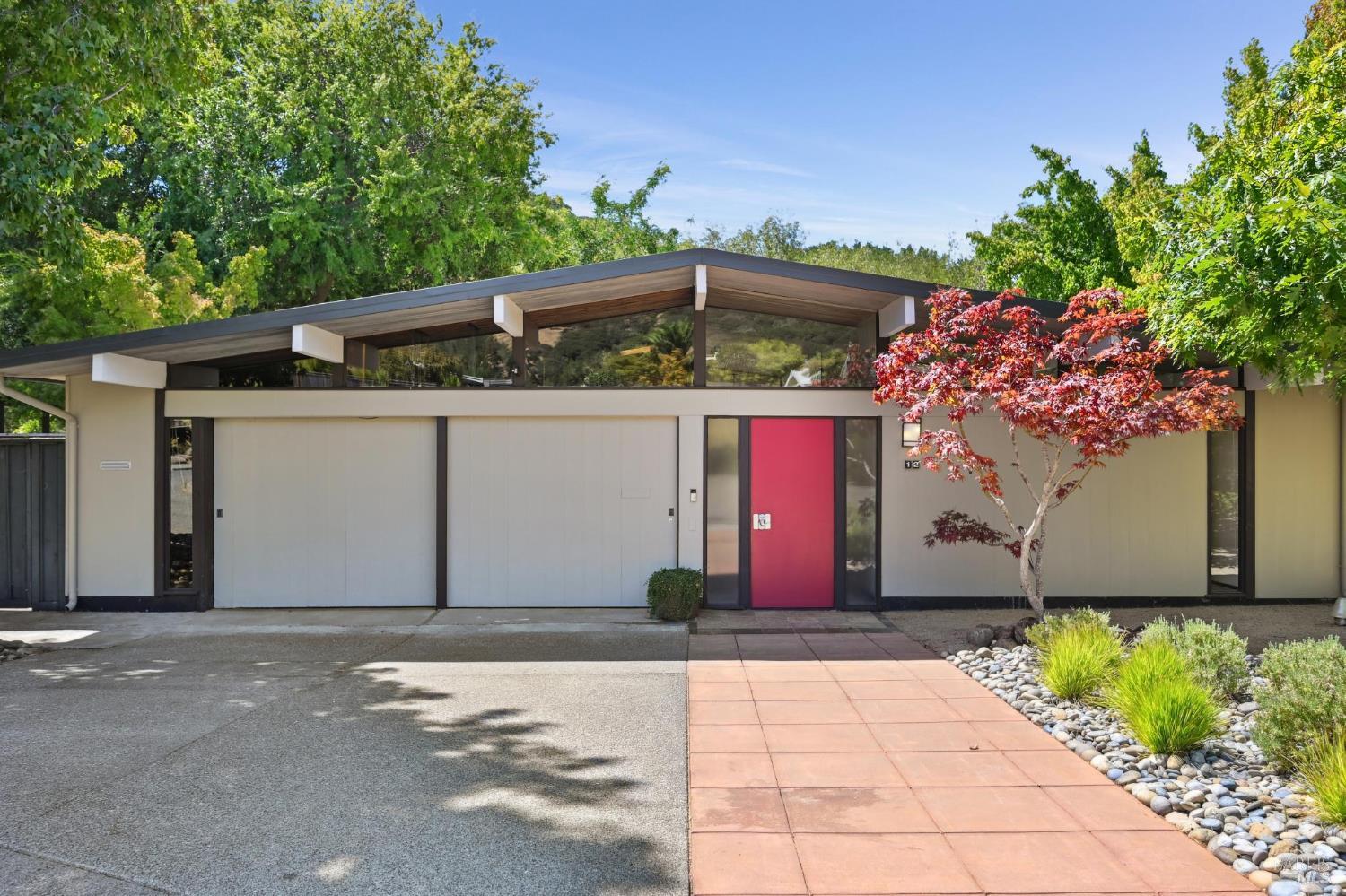 Detail Gallery Image 46 of 56 For 12 Mount Susitna Ct, San Rafael,  CA 94903 - 4 Beds | 2 Baths