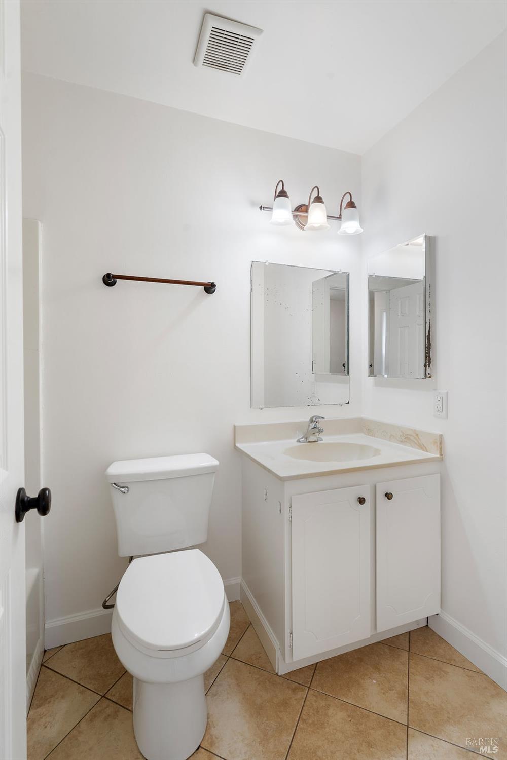 Detail Gallery Image 30 of 45 For 432 Turner Dr, Benicia,  CA 94510 - 4 Beds | 2/1 Baths