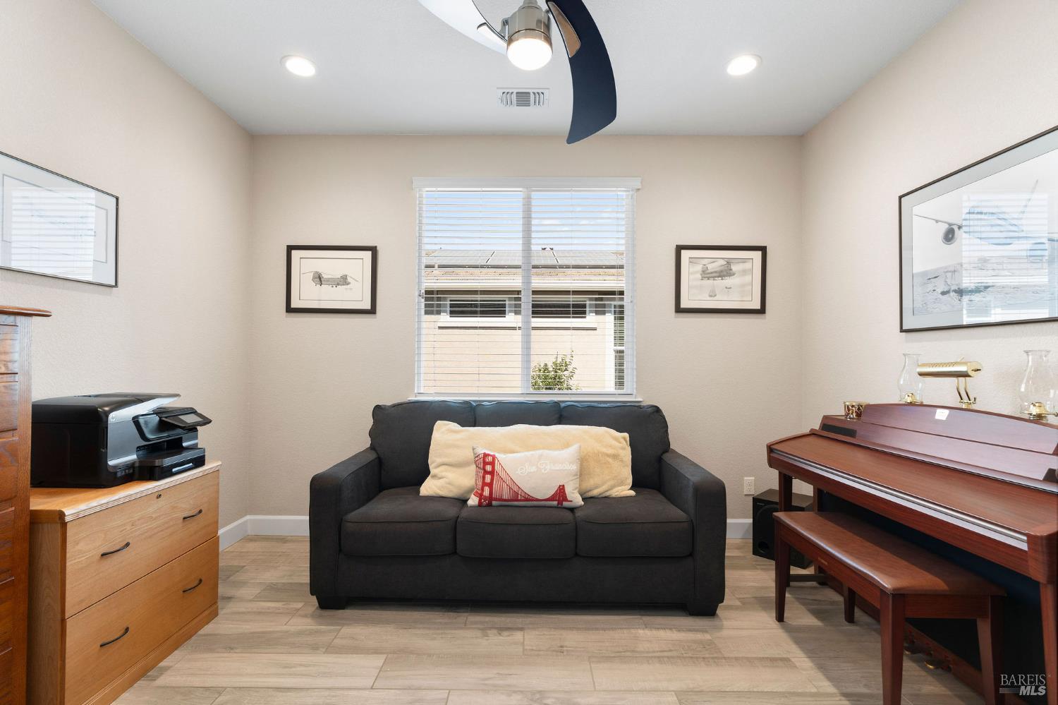 Detail Gallery Image 15 of 63 For 590 Belvedere Dr, Rio Vista,  CA 94571 - 2 Beds | 2 Baths