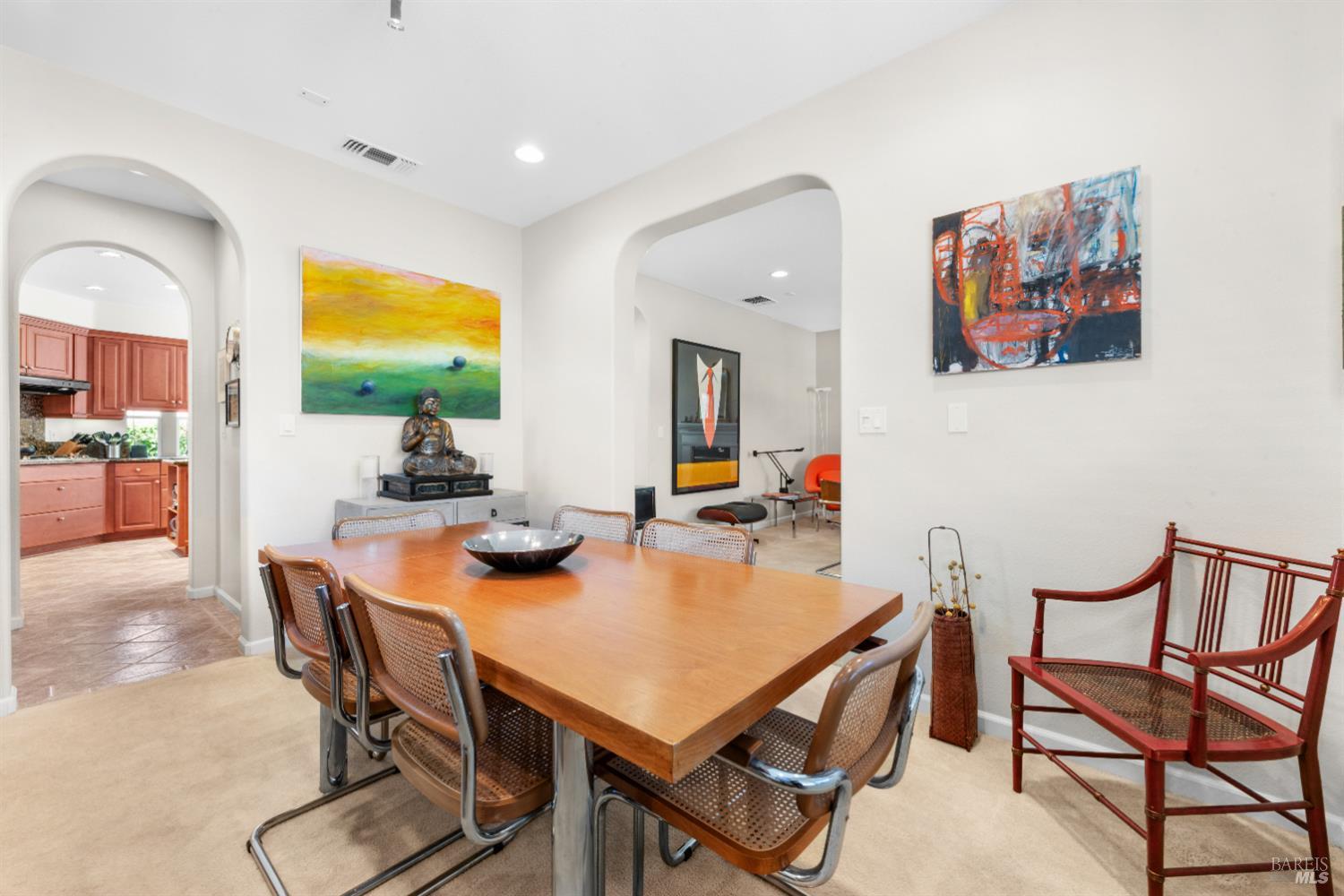 Detail Gallery Image 20 of 99 For 4168 Summer Gate Ave, Vallejo,  CA 94591 - 4 Beds | 3/1 Baths