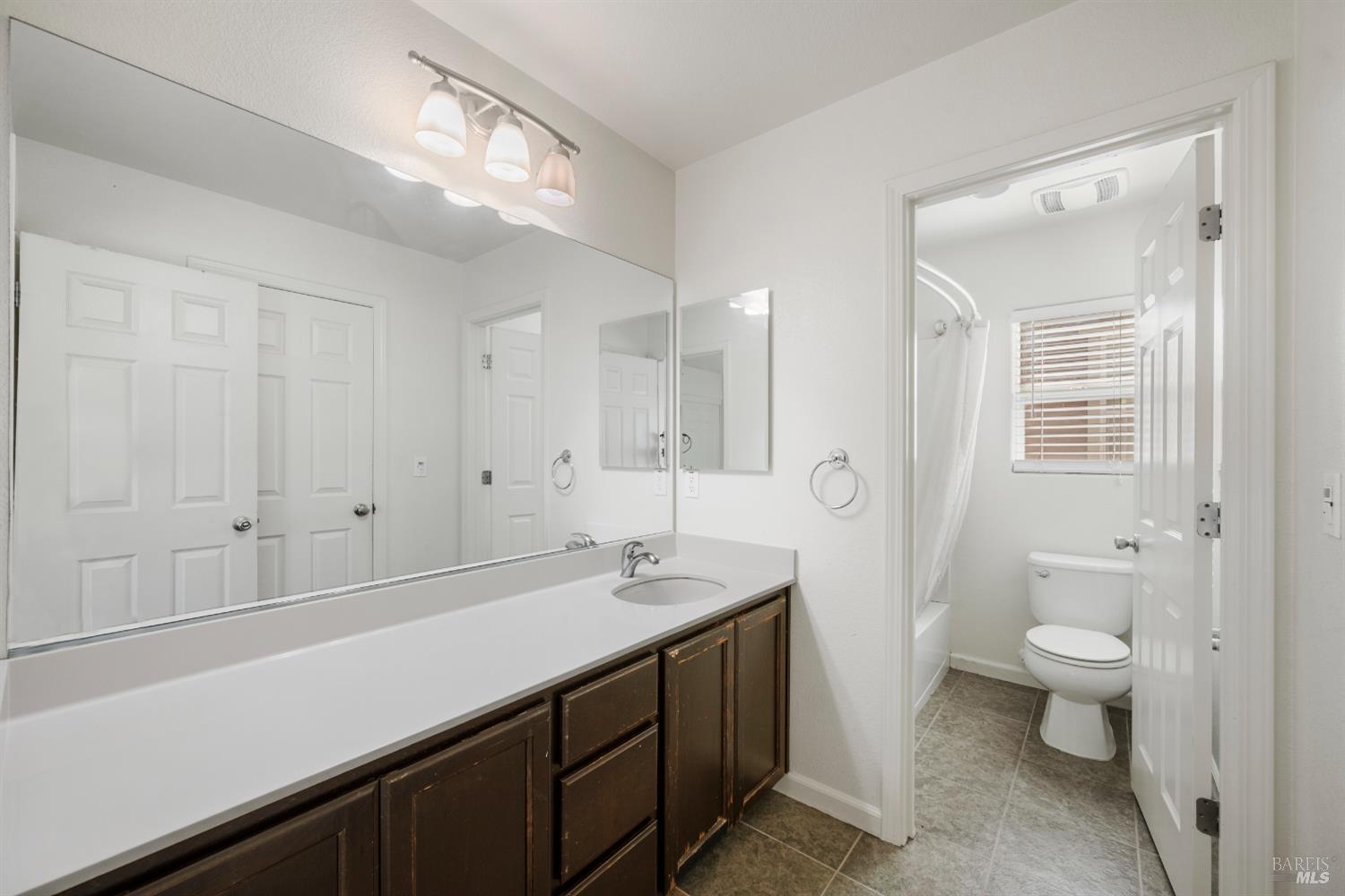 Detail Gallery Image 29 of 46 For 141 Summertime Ln, Suisun City,  CA 94585 - 4 Beds | 3 Baths