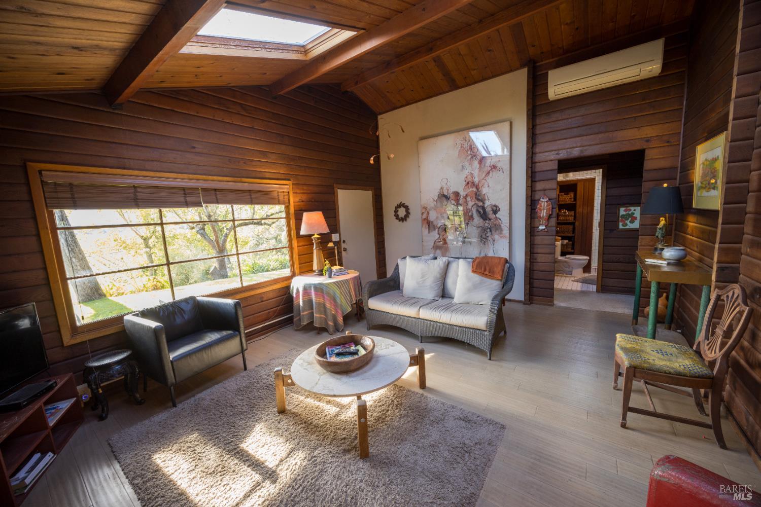 Detail Gallery Image 27 of 43 For 28678 River Rd, Cloverdale,  CA 95425 - 2 Beds | 1/1 Baths