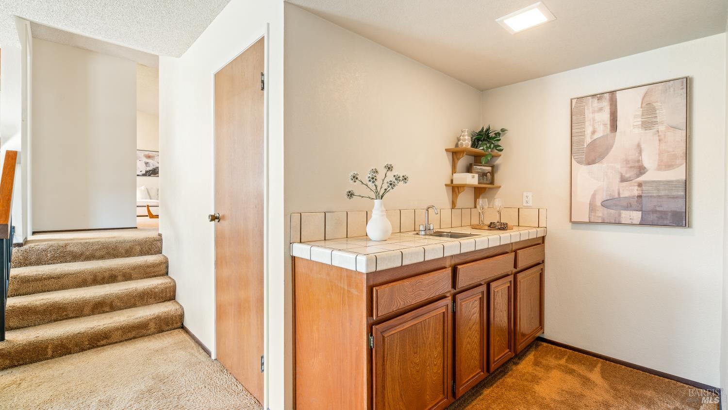 Detail Gallery Image 18 of 60 For 724 Garfield Dr, Petaluma,  CA 94954 - 4 Beds | 3 Baths