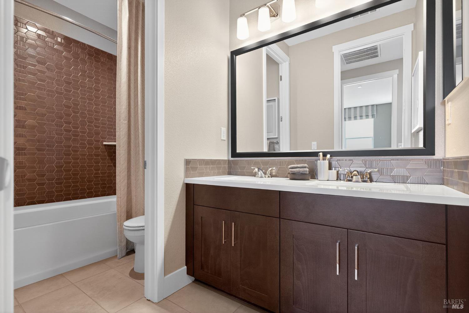 Detail Gallery Image 32 of 34 For 400 Beyers St, Oakley,  CA 94561 - 4 Beds | 3/1 Baths