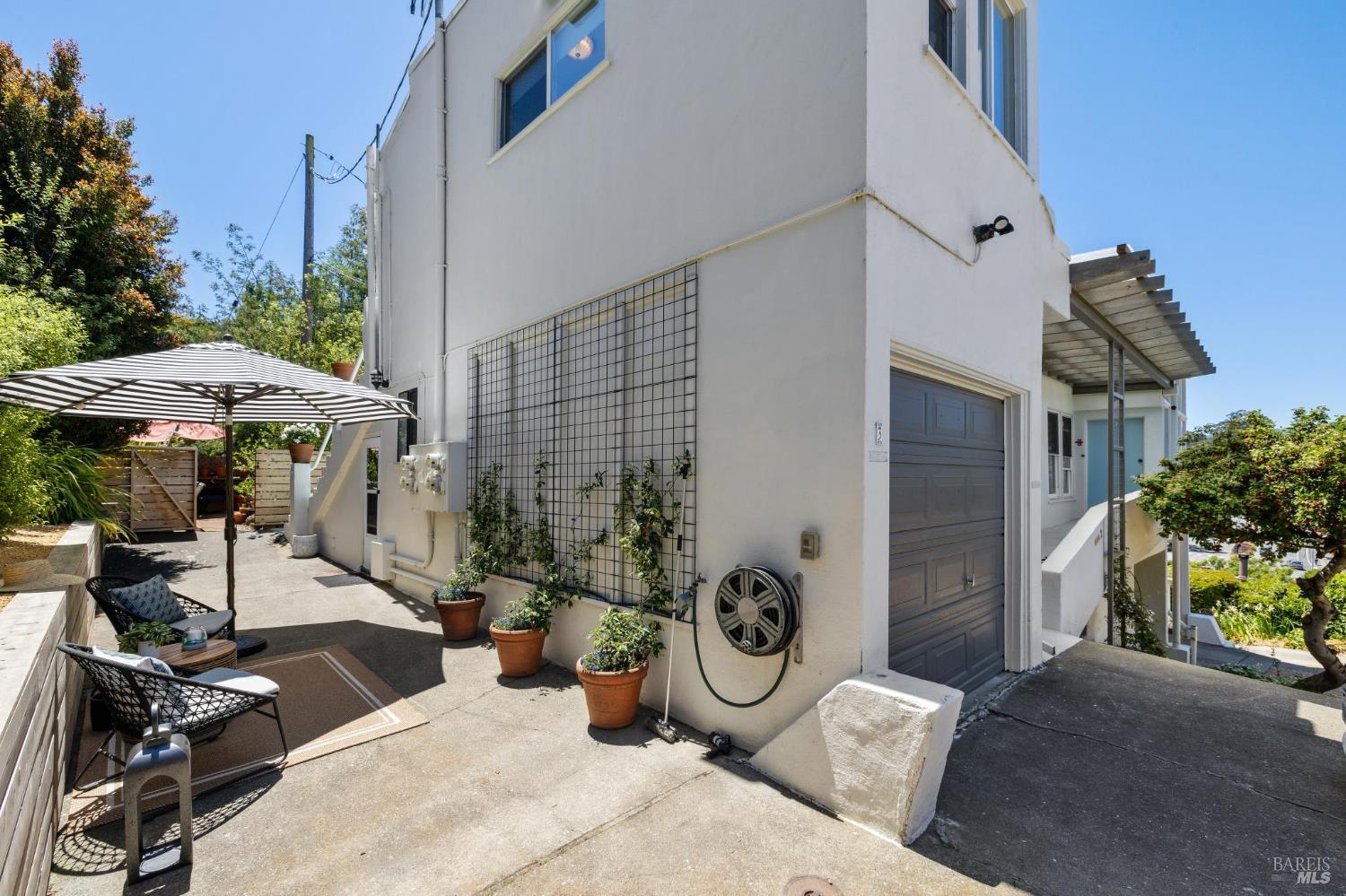 Detail Gallery Image 32 of 71 For 503 Easterby St, Sausalito,  CA 94965 - 5 Beds | 4 Baths