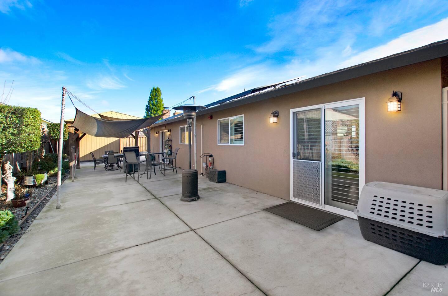 Detail Gallery Image 7 of 37 For 1721 Jennings Ave, Santa Rosa,  CA 95401 - 3 Beds | 2 Baths