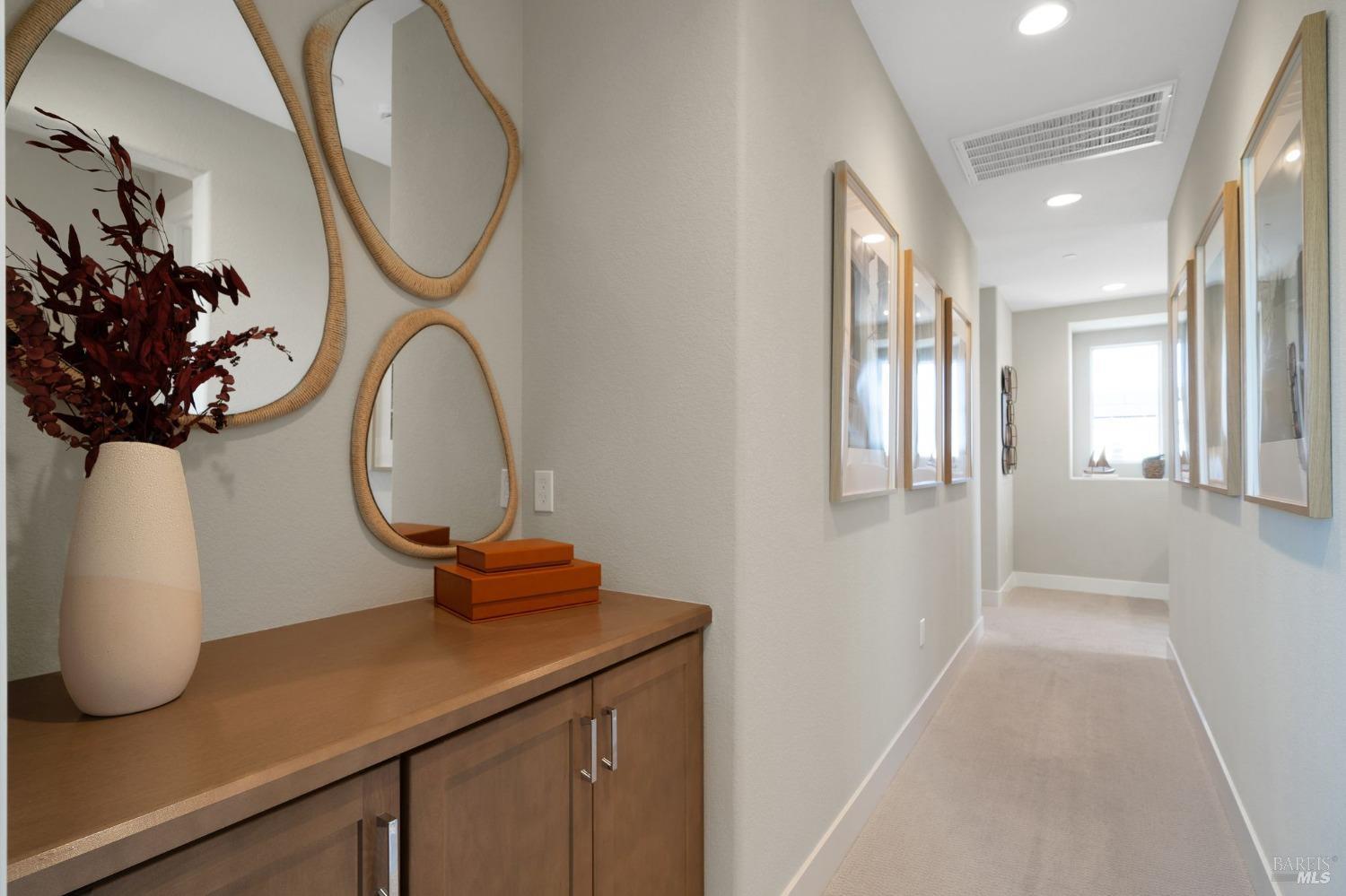 Detail Gallery Image 17 of 39 For 517 Eagle Cir, Oakley,  CA 94561 - 4 Beds | 3 Baths