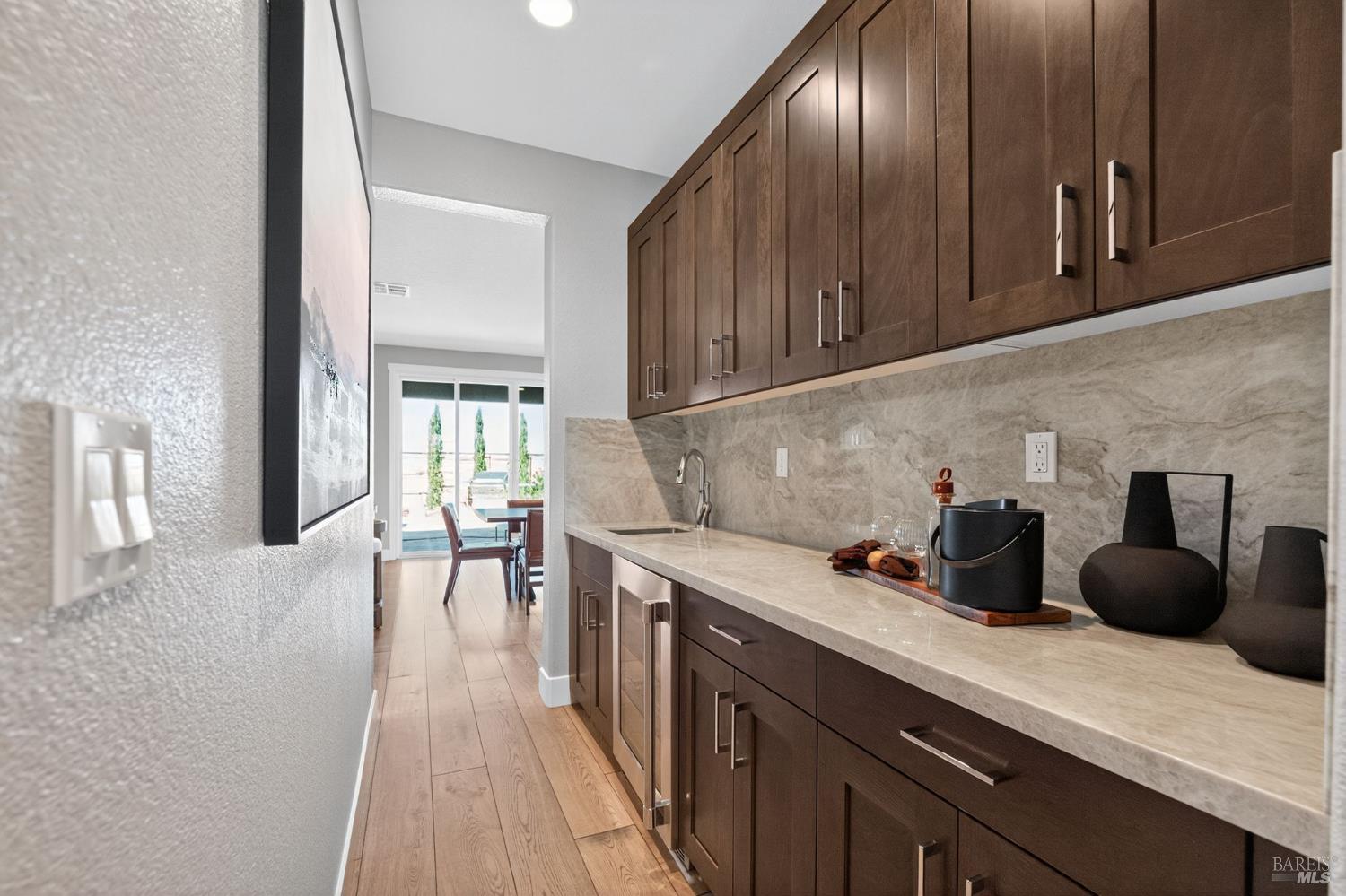 Detail Gallery Image 15 of 34 For 400 Beyers St, Oakley,  CA 94561 - 4 Beds | 3/1 Baths