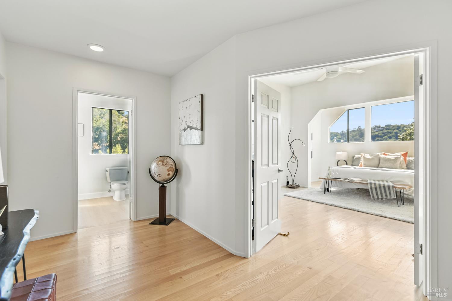 Detail Gallery Image 34 of 63 For 103 Holstein Rd, San Anselmo,  CA 94960 - 3 Beds | 2/1 Baths