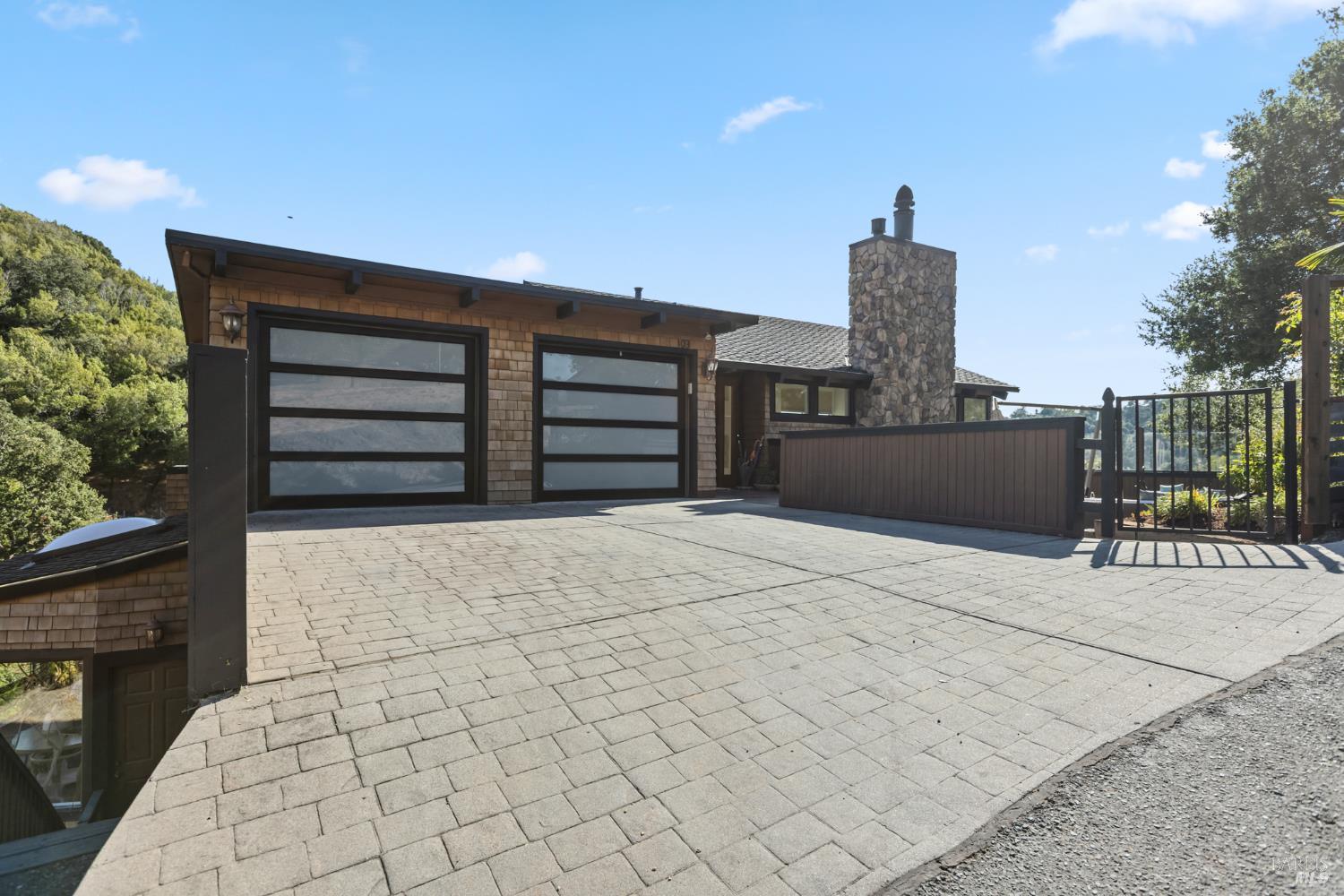 Detail Gallery Image 56 of 63 For 103 Holstein Rd, San Anselmo,  CA 94960 - 3 Beds | 2/1 Baths