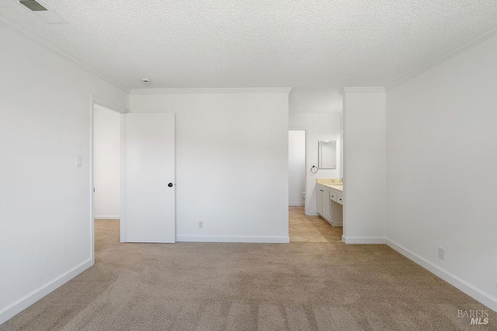 Detail Gallery Image 24 of 45 For 432 Turner Dr, Benicia,  CA 94510 - 4 Beds | 2/1 Baths