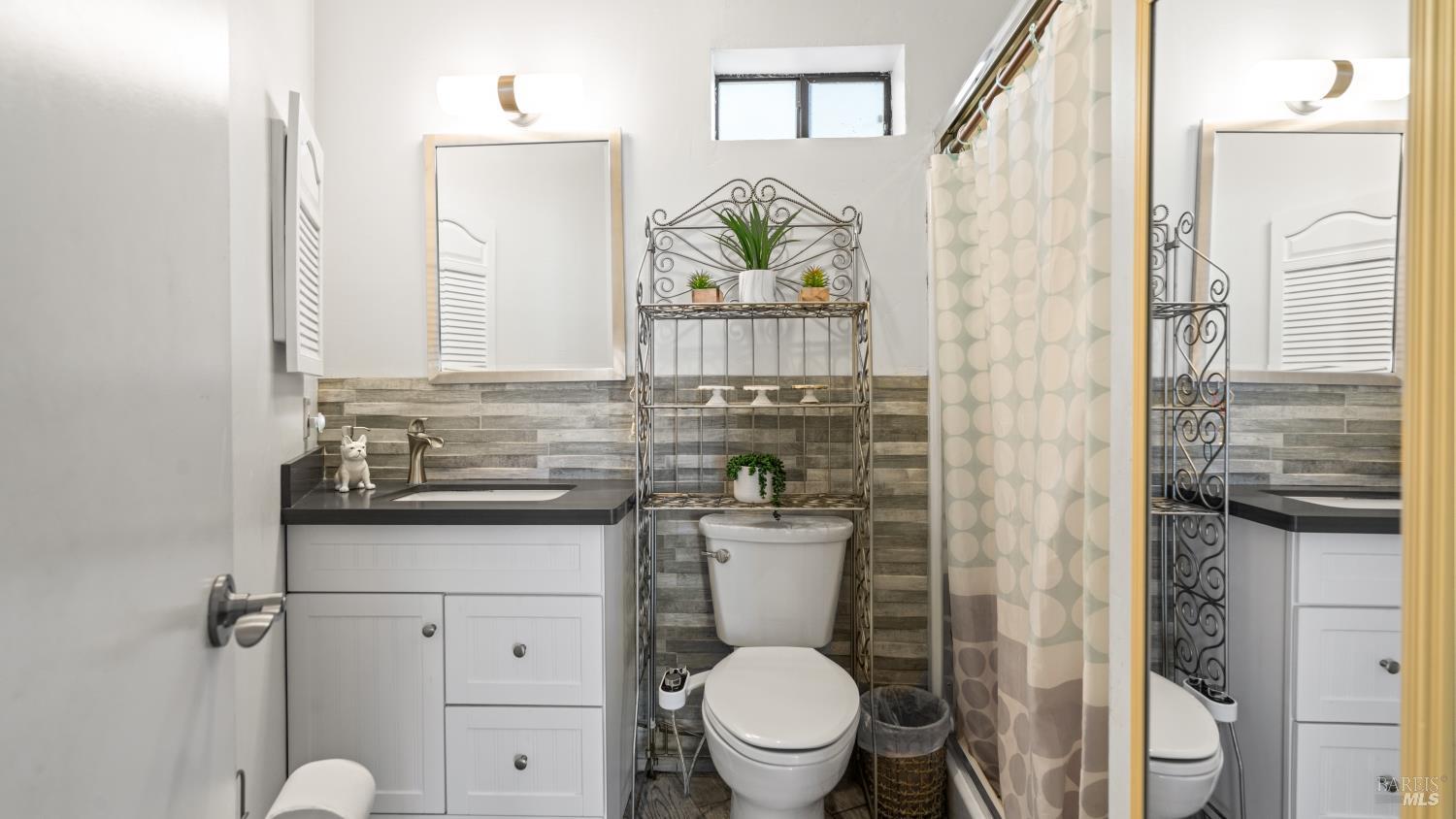 Detail Gallery Image 86 of 99 For 3380 Hidden Valley Ln, Fairfield,  CA 94534 - 5 Beds | 6/1 Baths