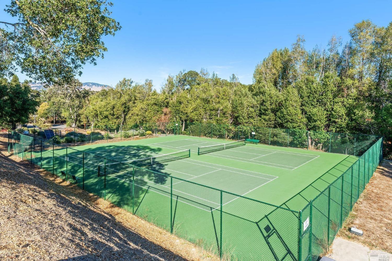 Detail Gallery Image 48 of 50 For 25 Palomino Cir, Novato,  CA 94947 - 5 Beds | 2/1 Baths